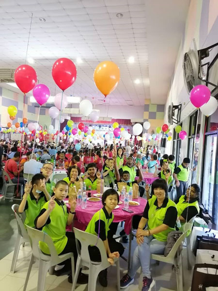 CelebrationWith1000SpecialChildren_2