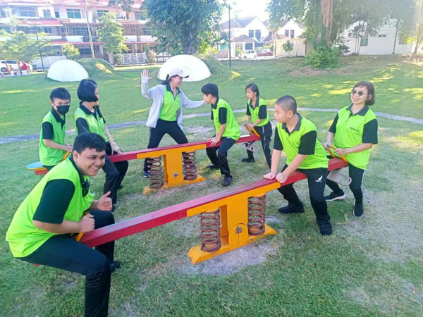 AktivitiLuarSekolah_8