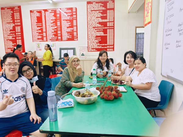 7elevenDurianLocalFruitsParty_14